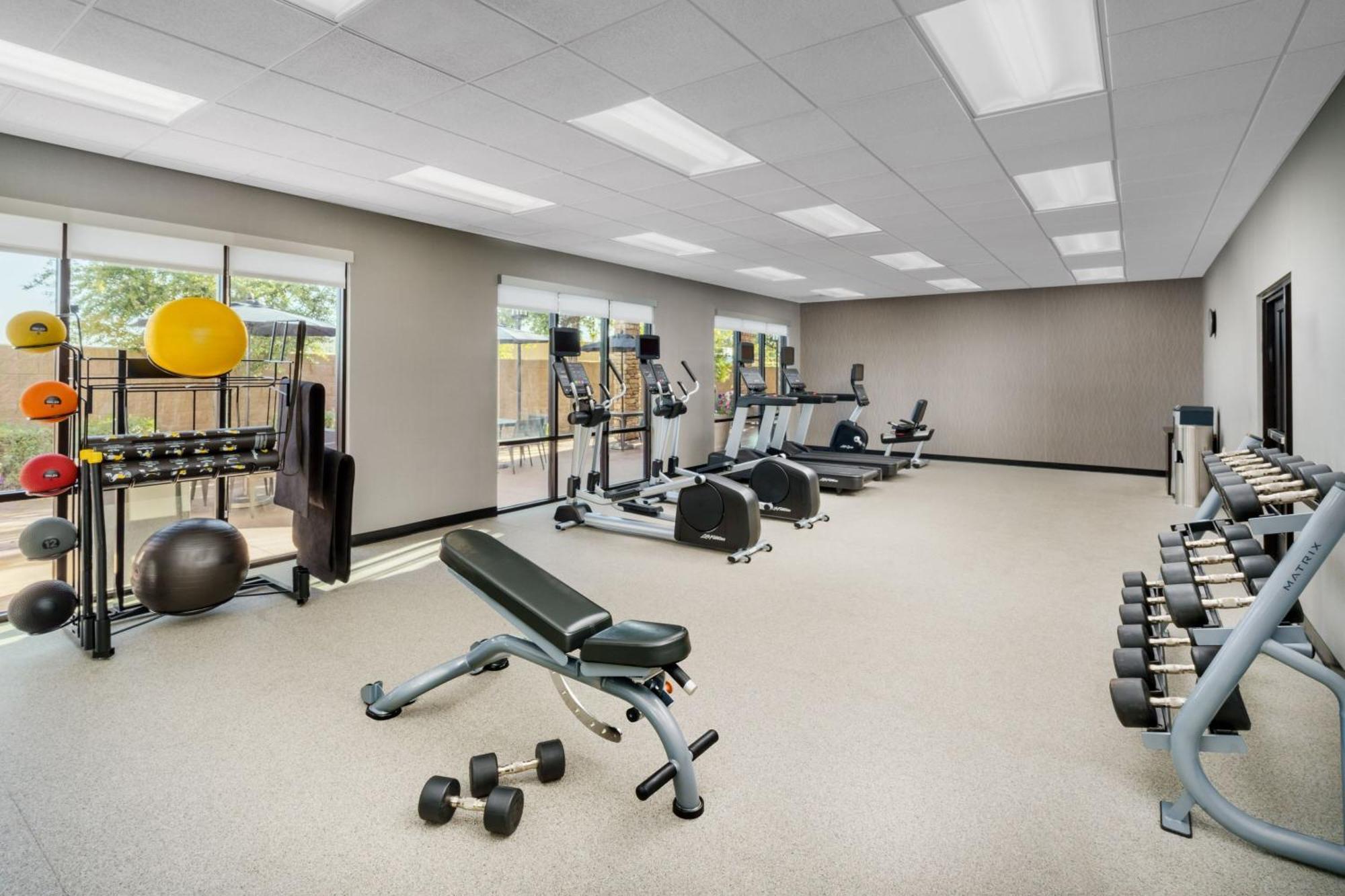 Courtyard By Marriott Phoenix Mesa Gateway Airport Zewnętrze zdjęcie