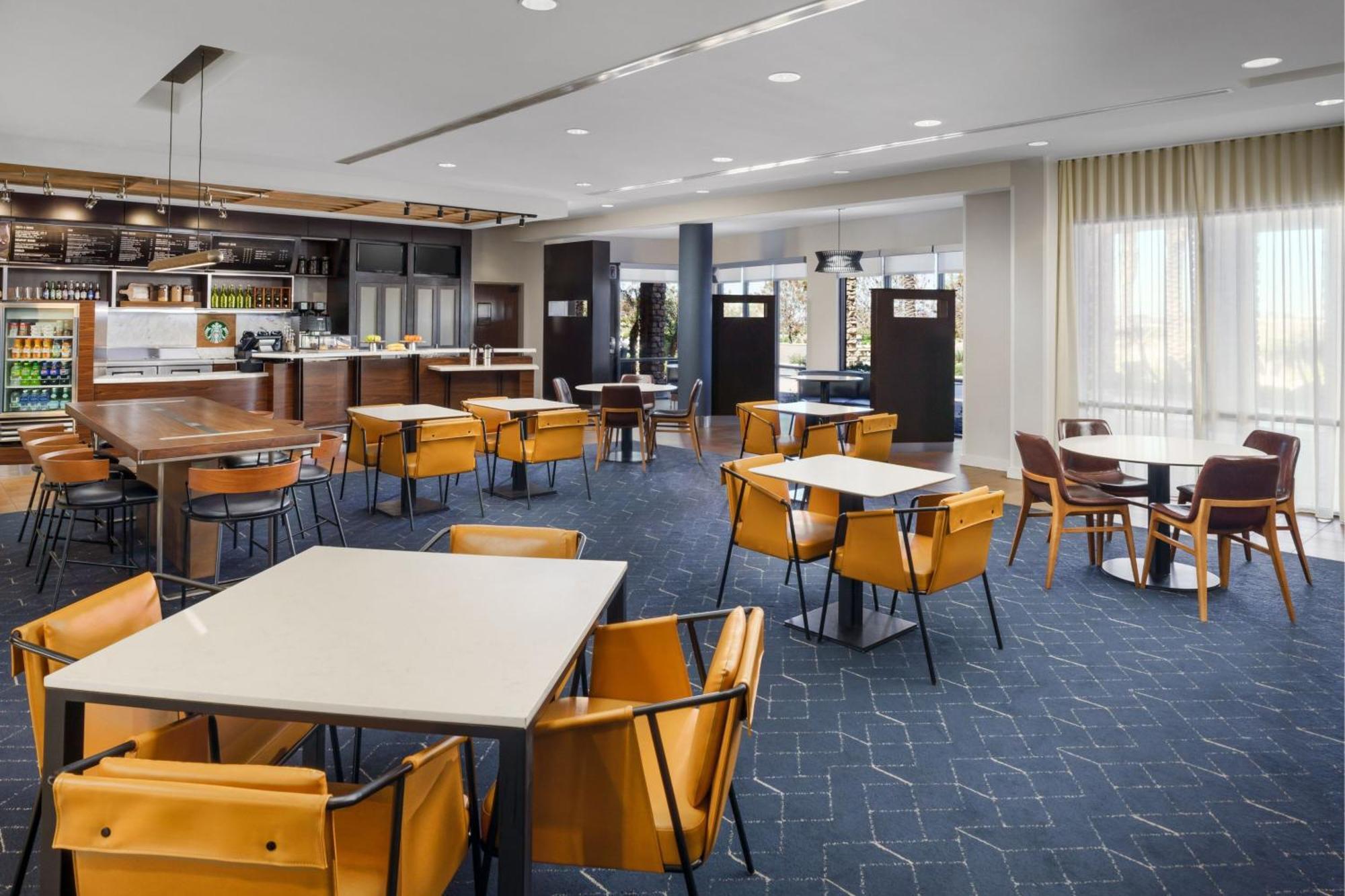 Courtyard By Marriott Phoenix Mesa Gateway Airport Zewnętrze zdjęcie