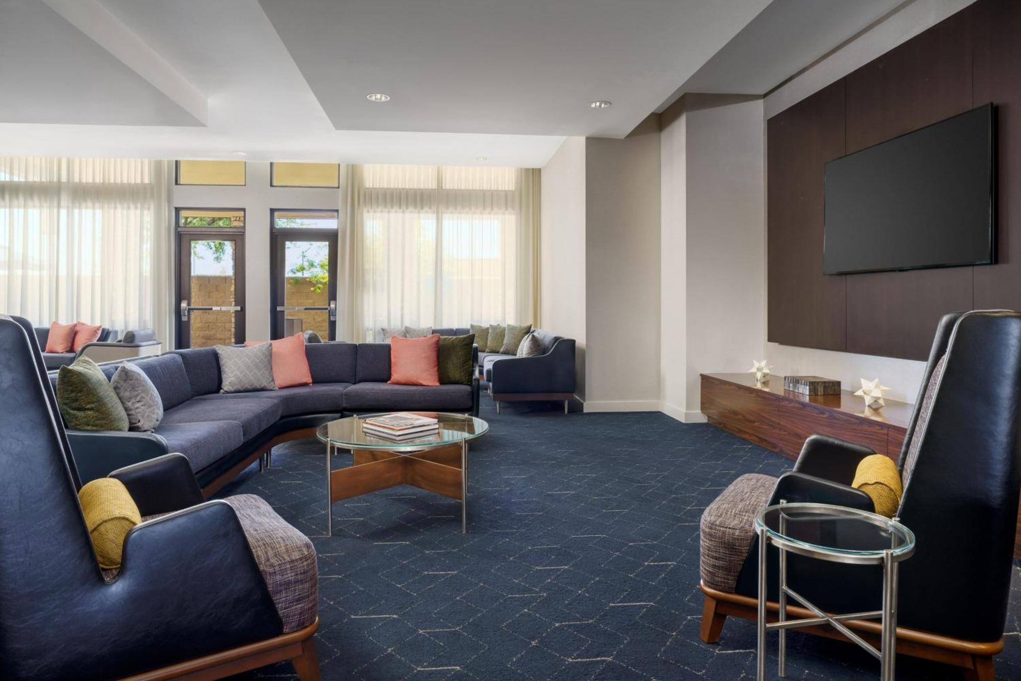 Courtyard By Marriott Phoenix Mesa Gateway Airport Zewnętrze zdjęcie