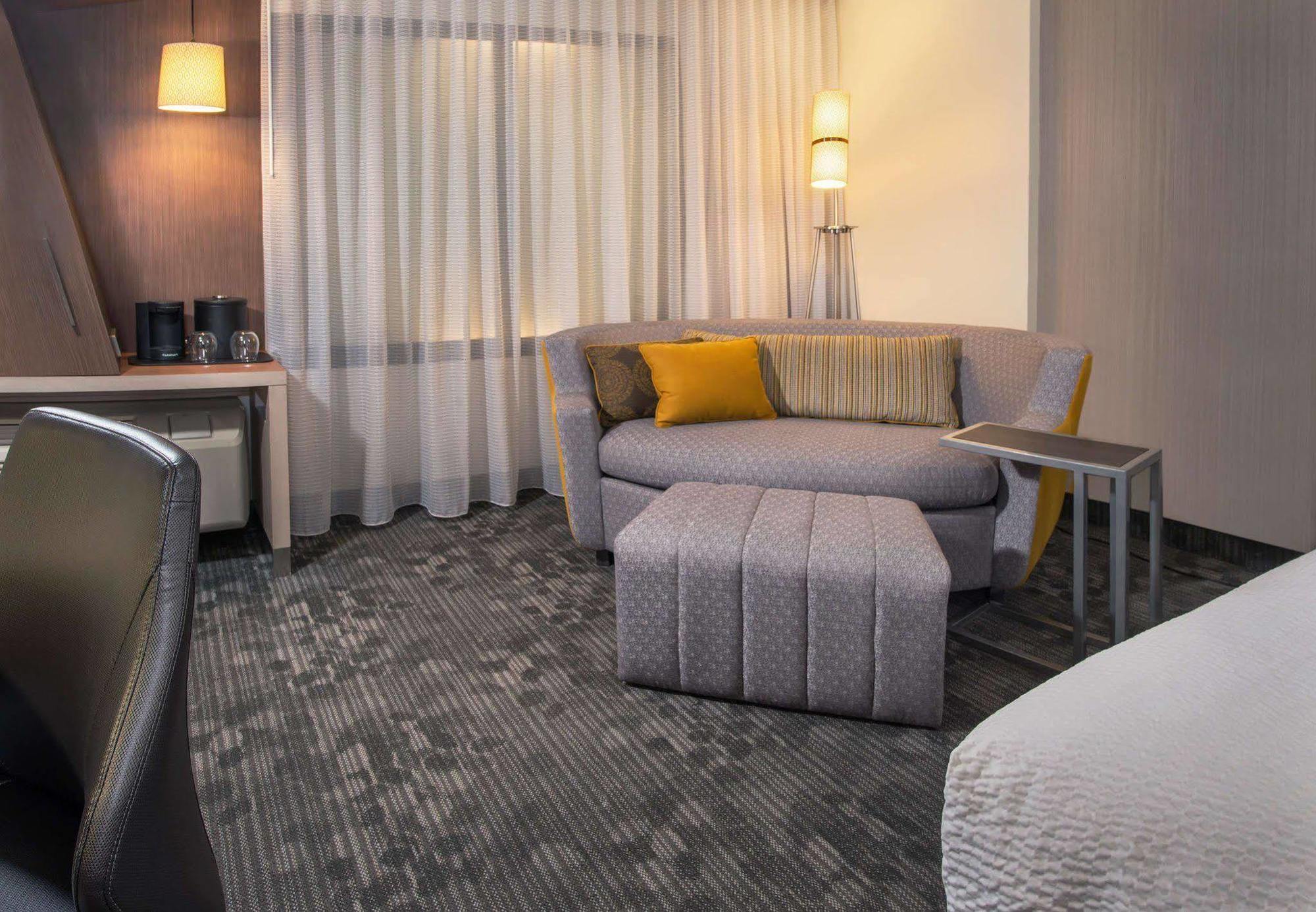Courtyard By Marriott Phoenix Mesa Gateway Airport Zewnętrze zdjęcie